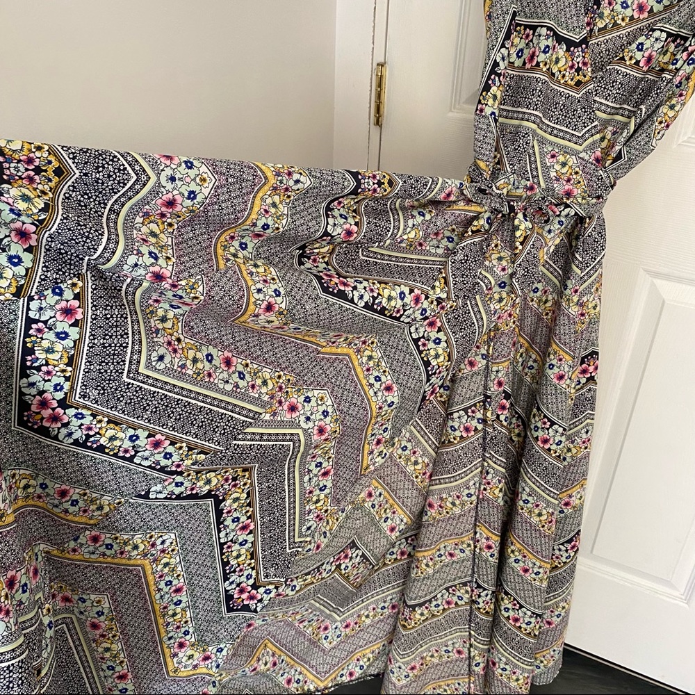 Chai Fashions Wrap Dress - Small - Picture 4 of 4